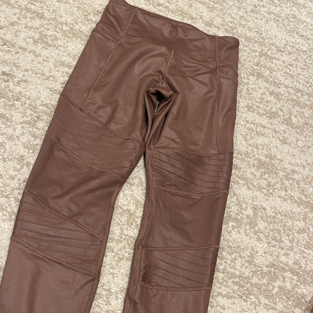 Athleta INCLINATION SHIMMER MOTO TIGHT in DUSTY ROSE, SIZE S - Picture 3 of 10